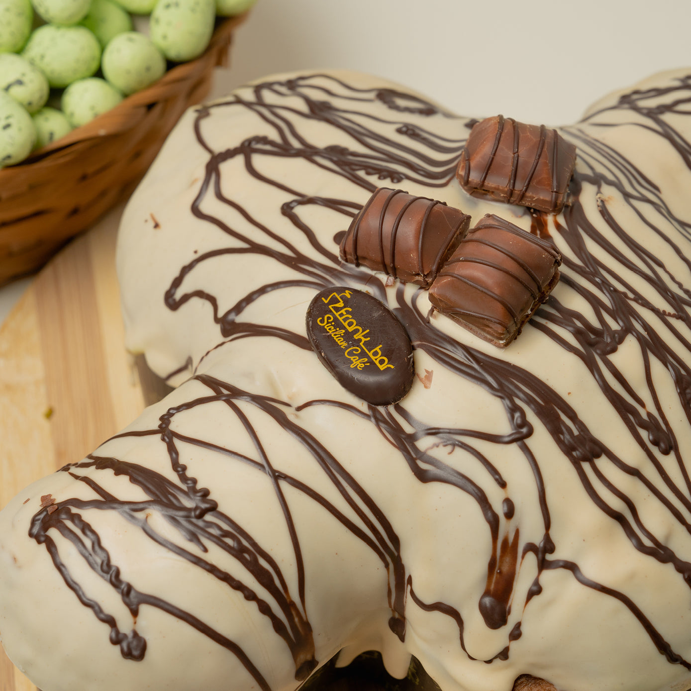 SuperBueno Gefüllte Artisan Colomba (1,3 kg)