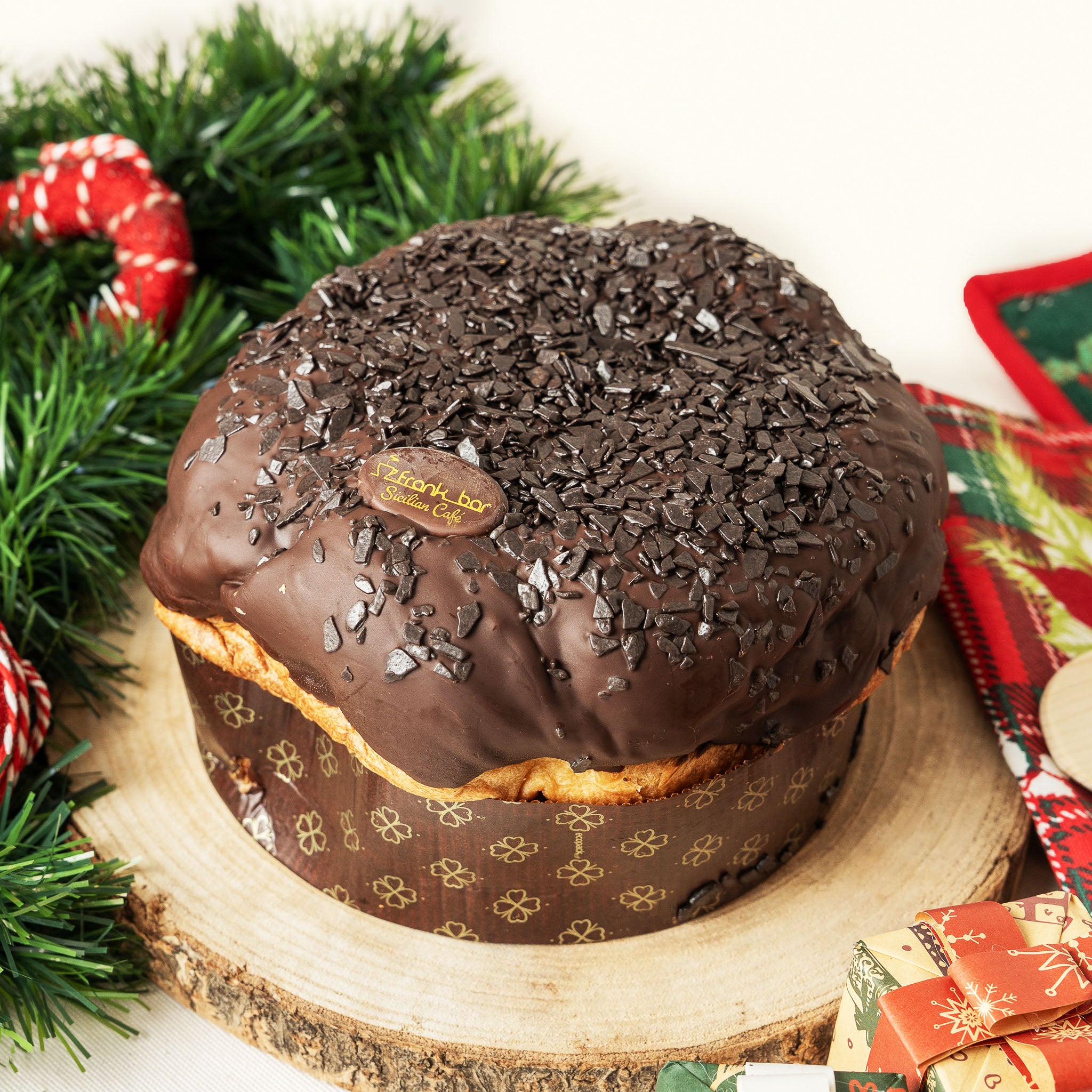 Panettone Artigianale Farcito con Crema al Cioccolato (1.3kg)
