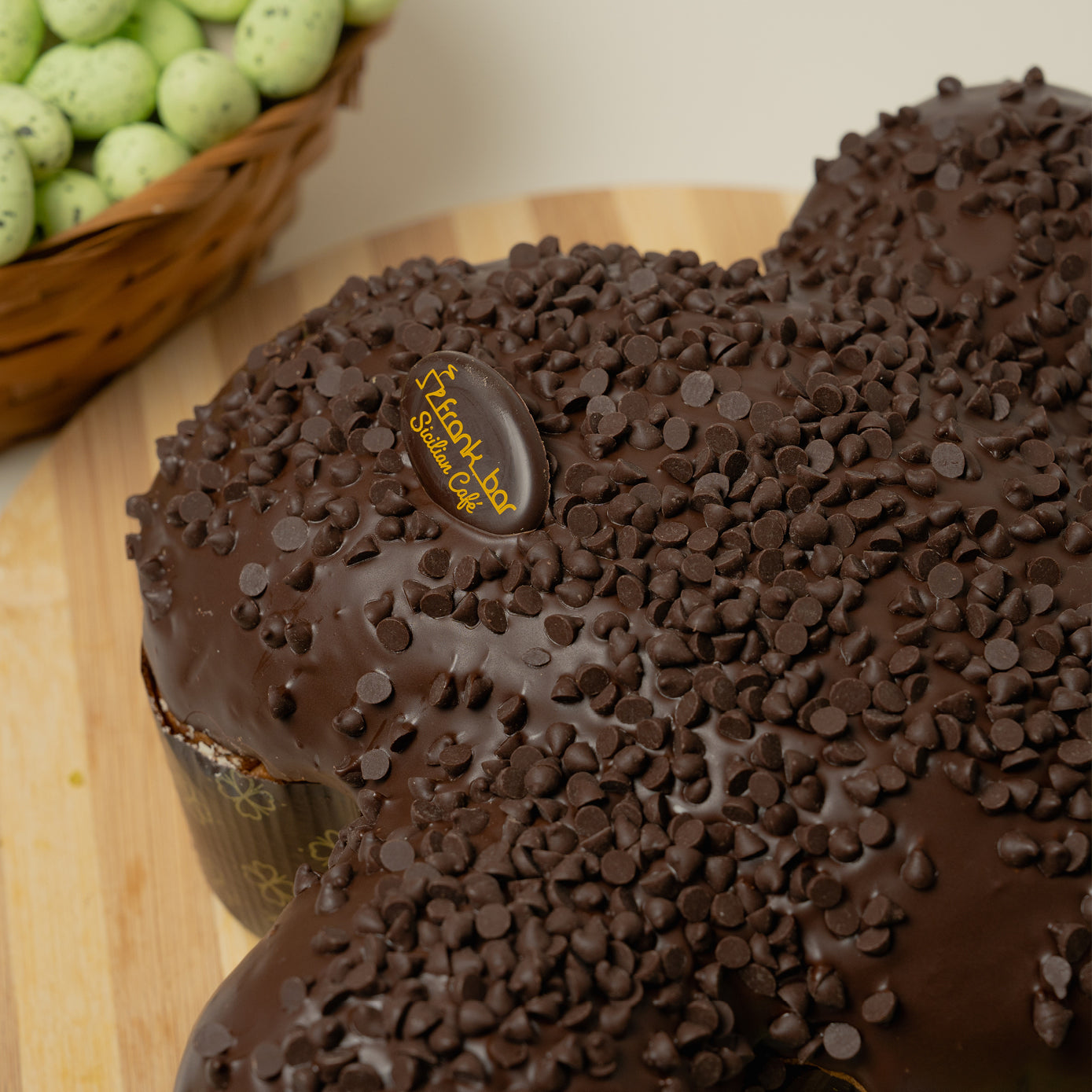 Handwerklich hergestellte Colomba gefüllt mit Schokoladenstückchen (1 kg)