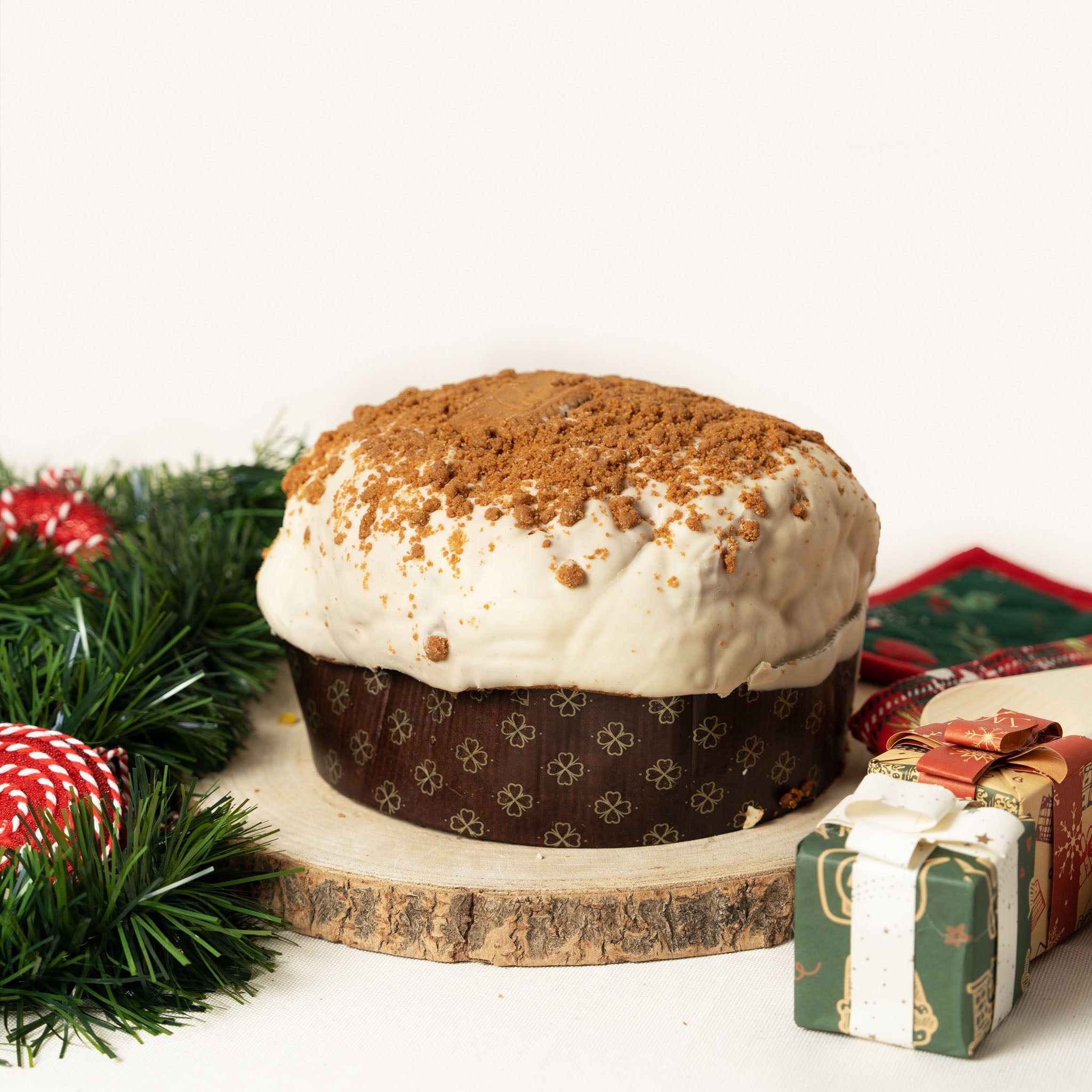 Panettone Artigianale SuperBiscotto Lotus Farcito (1.3kg)