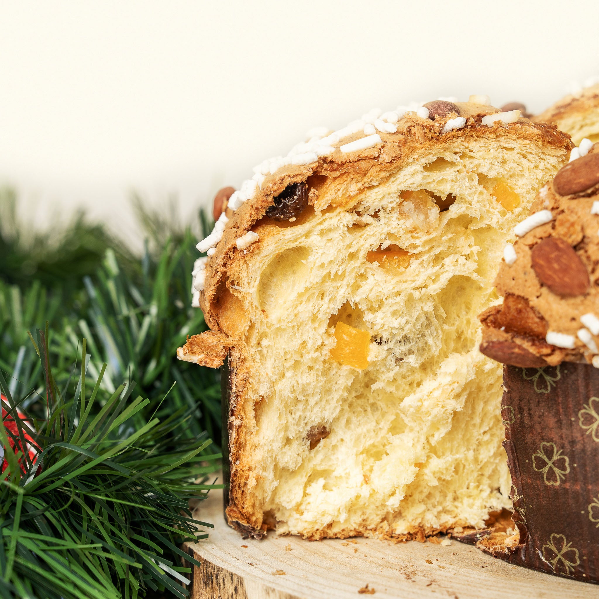 Panettone Artigianale Mandorlato (1kg)